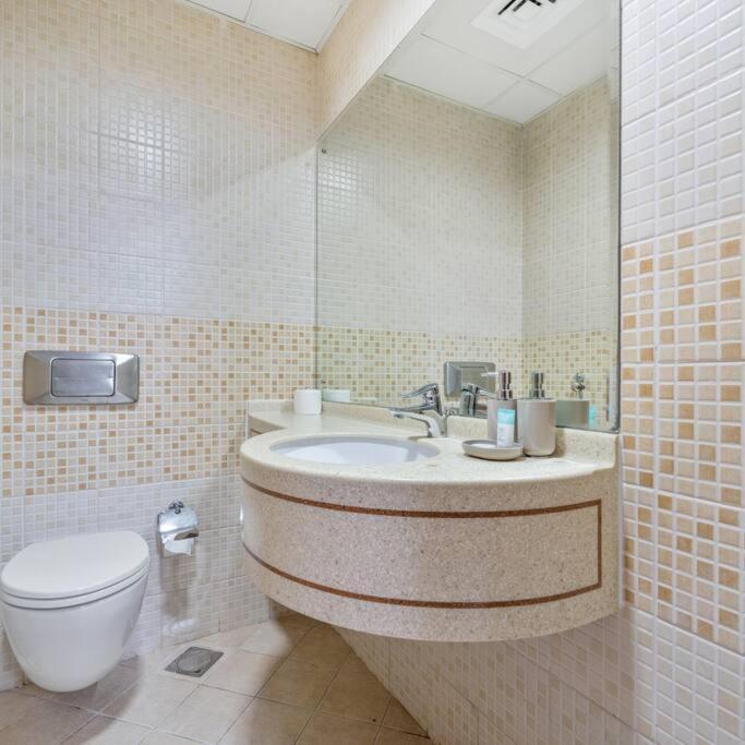 Apartment 1bedroom Heart Of Marina -close To Metro And Tram - Sulafa Tower *